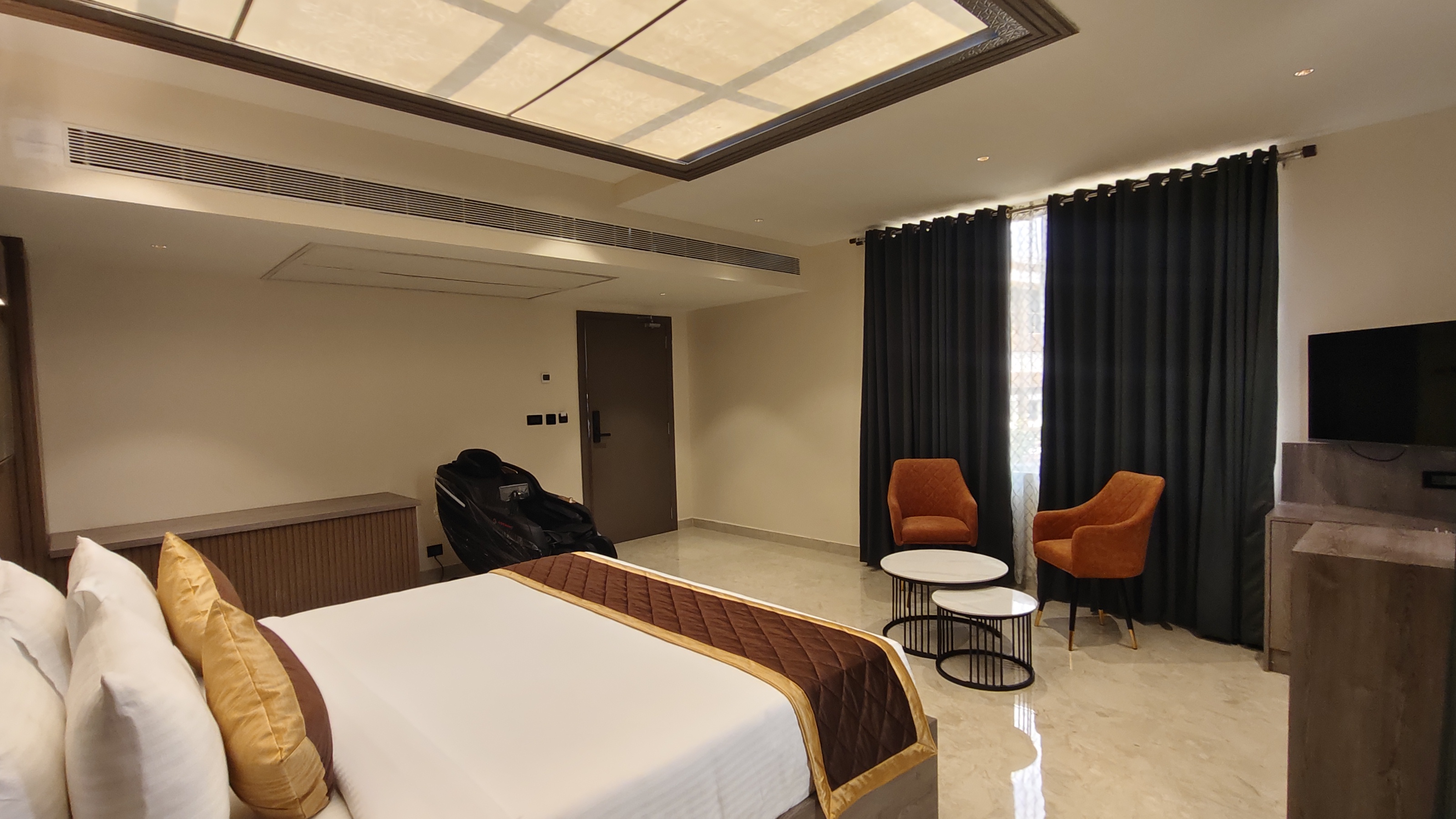 Chancellor Sky Studio